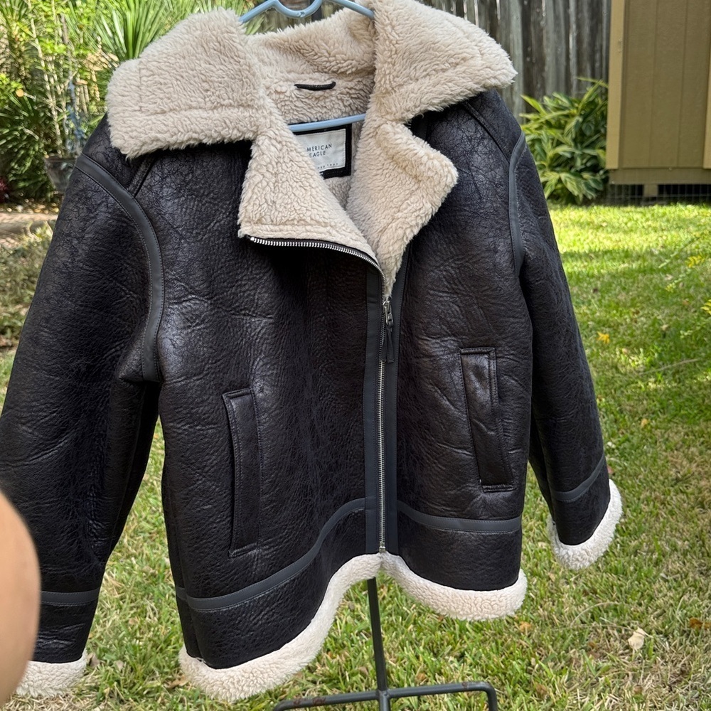 American Eagle AE Oversized Vegan Shearling Moto Jacket Black XL - Picture 15 of 16